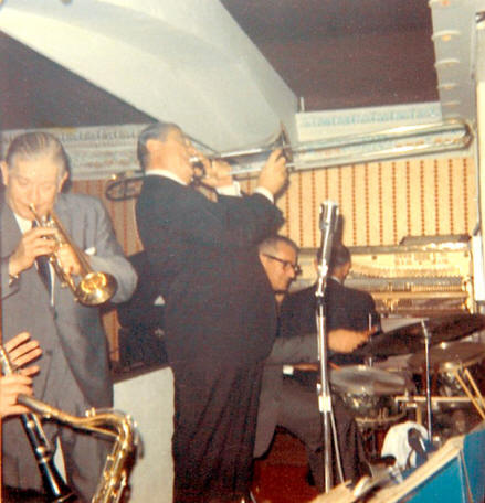 Abe Lincoln at The Huddle, Pasadena, CA 1966-1967